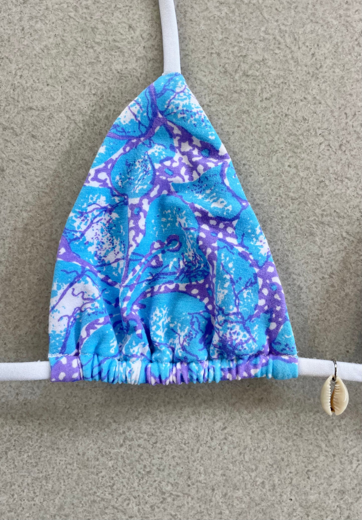 Vintage Hibiscus TRI TOP
